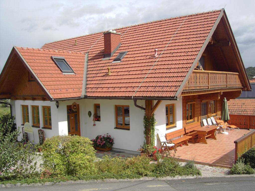 Ferienwohnung Weinhof Gästehaus Radl Klöch Exterior foto